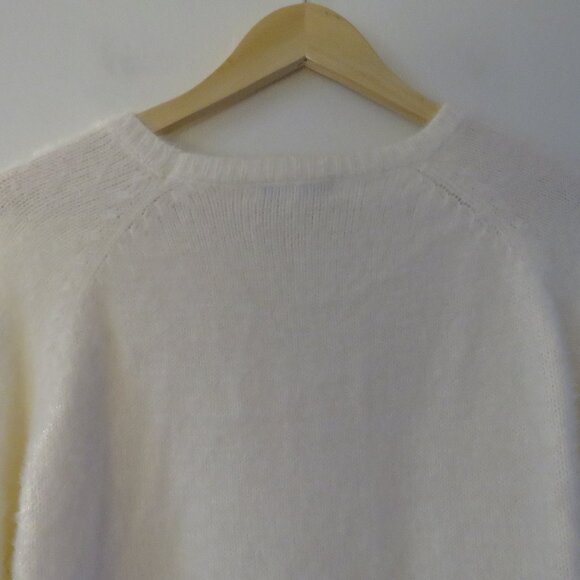Z SUPPLY Alexa Eyelash Sweater in Vanilla Ice Neutral Lounge Soft - Size L - Picture 11 of 15